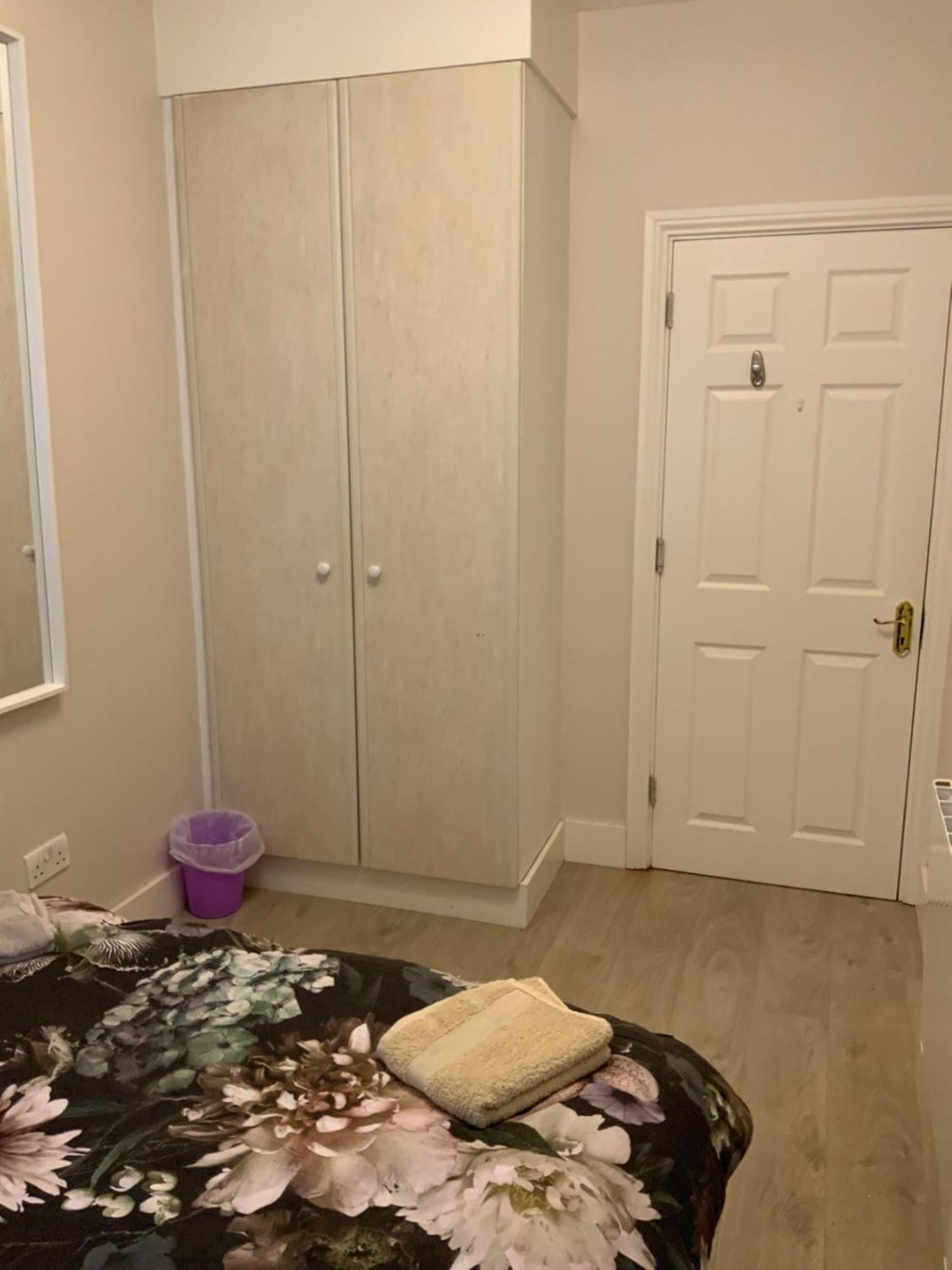 Quite And Cozy 2 Bedroom Apartment غالواي المظهر الخارجي الصورة